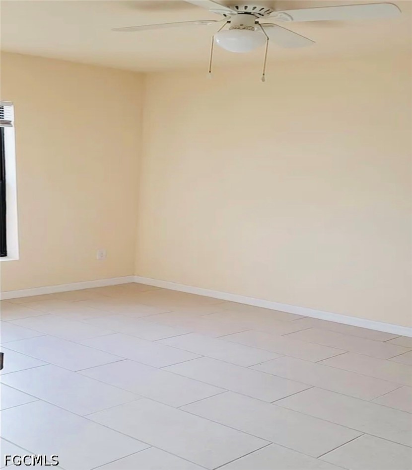 3 Bed Duplex for Sale in Cape Coral, photo 10
