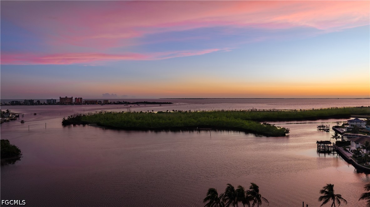 2 Bed Waterfront Home for Sale in Boardwalk Caper, photo 10