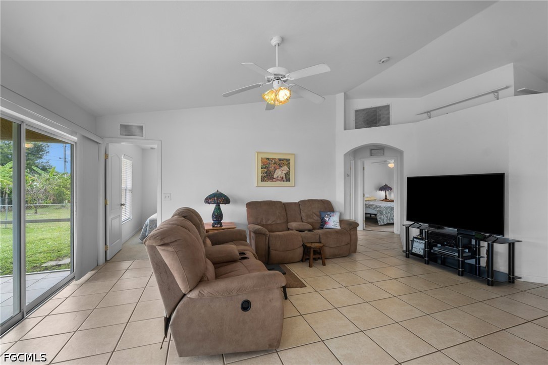 3 Bed SingleFamilyResidence for Sale in Cape Coral, FL — photo 10