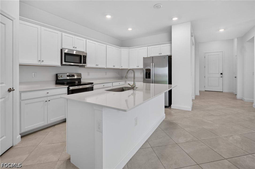 3 Bed SingleFamilyResidence for Sale in Ibis Landing, FL — photo 10