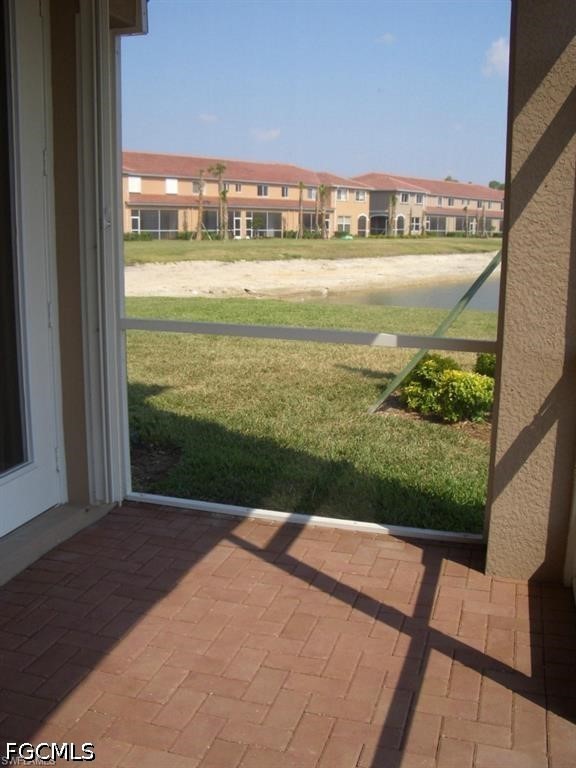 3 Bed Townhouse for Sale in Bella Vida, FL, $2,100 — photo 10