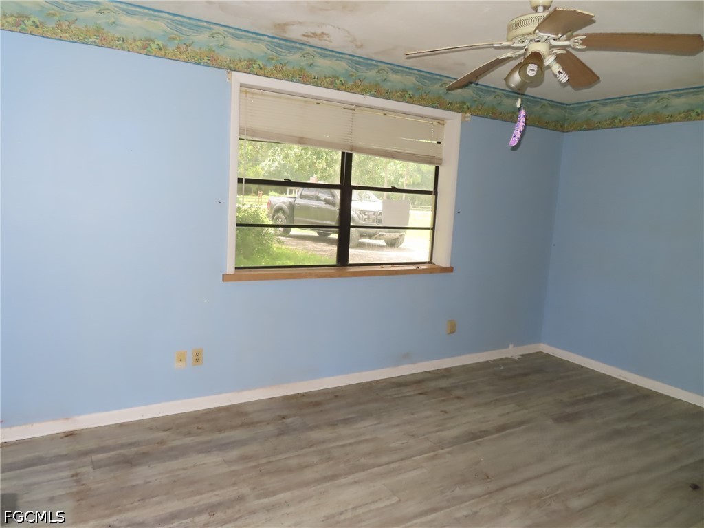 3 Bed SingleFamilyResidence for Sale in Clewiston, FL — photo 10