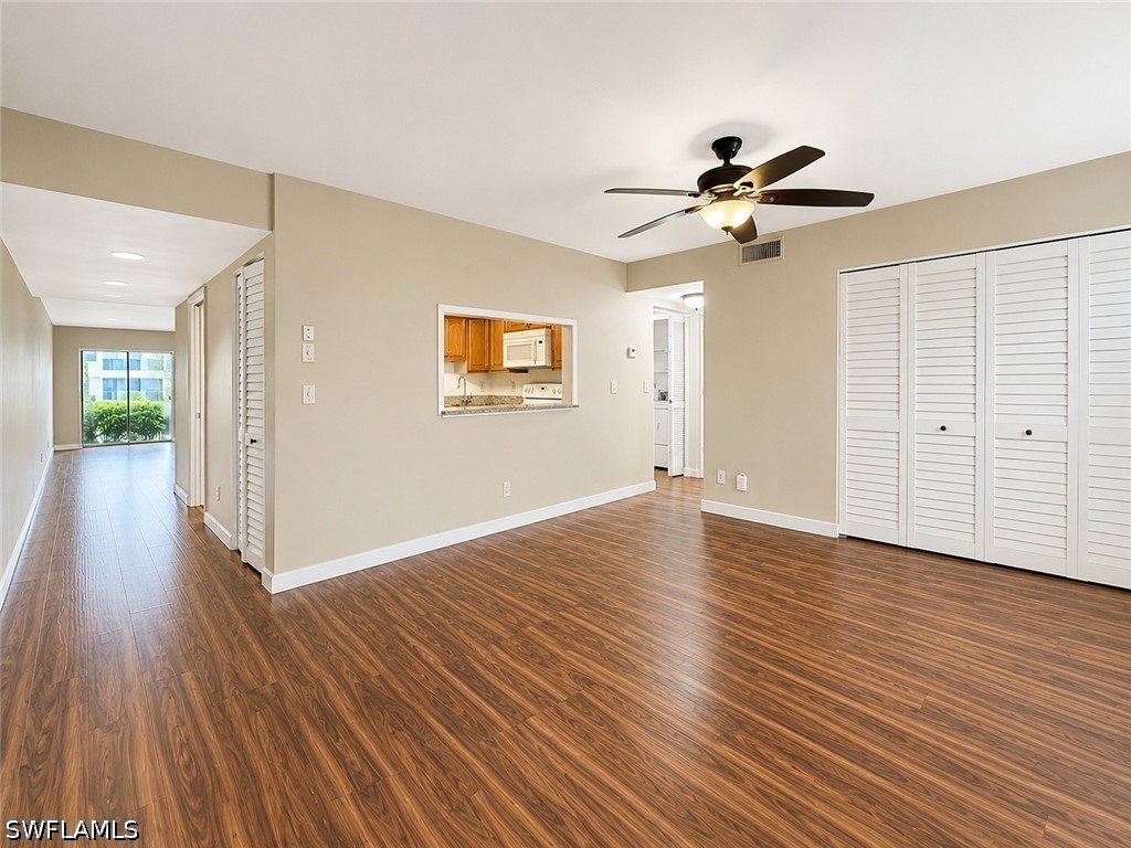 2 Bed Condominium for Sale in Cypress Condo, FL — photo 10