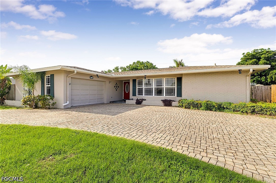 3 Bed Pool Home for Sale in Tanglewood, FL, $370,500 — photo 10