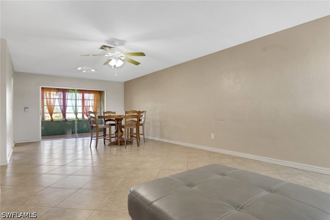 2 Bed Attached for Sale in Lakewood Villas, FL, $295,000 — photo 10
