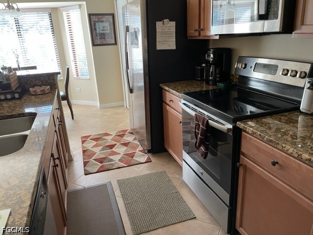 2 Bed Condominium for Sale in Palmetto Cove, FL, $2,200 — photo 10