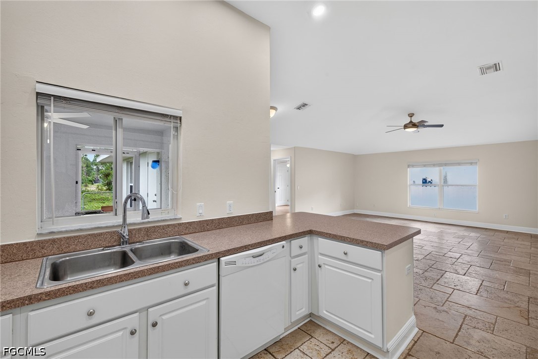 3 Bed SingleFamilyResidence for Sale in Lehigh Acres, FL — photo 10
