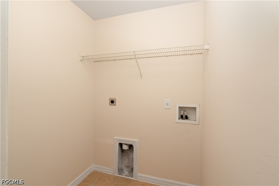 3 Bed SingleFamilyResidence for Sale in Lehigh Acres, FL — photo 10