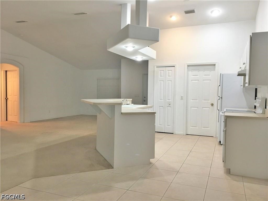 3 Bed SingleFamilyResidence for Sale in Cape Coral, FL — photo 10