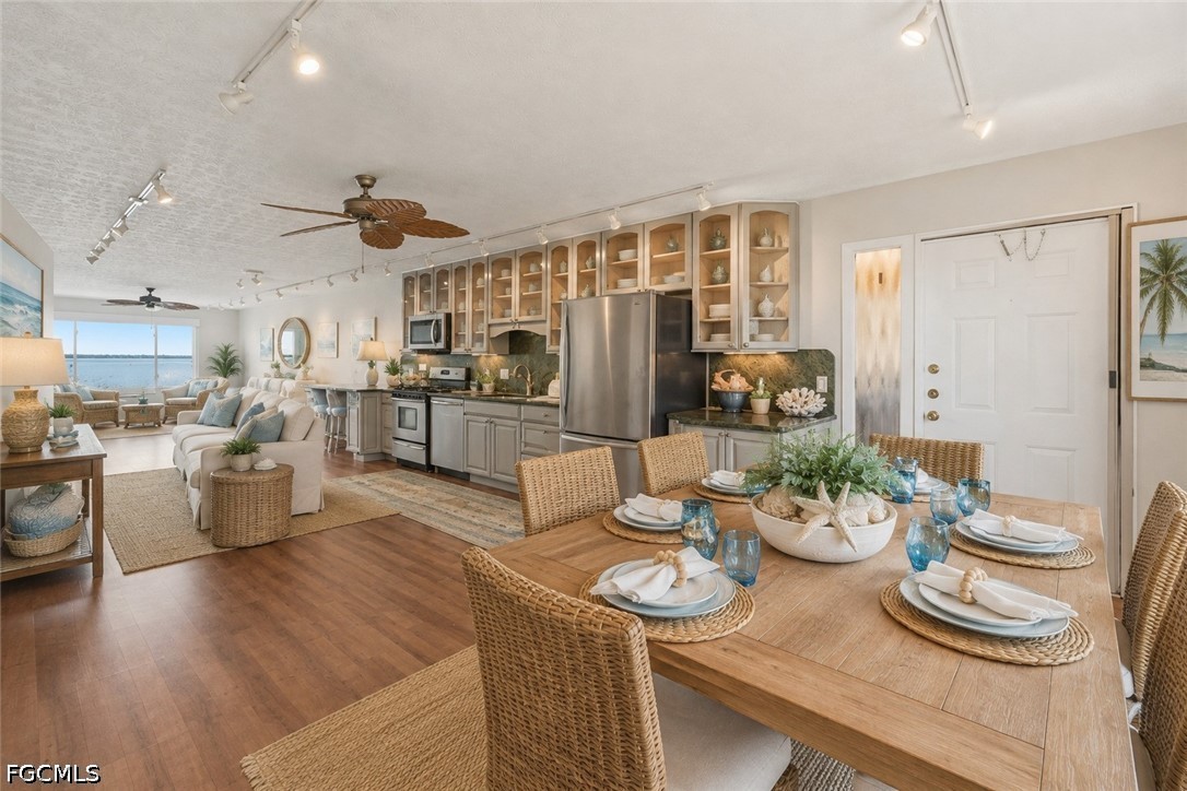 2 Bed Waterfront Home for Sale in Rivers Condo, FL, $320,000 — photo 10