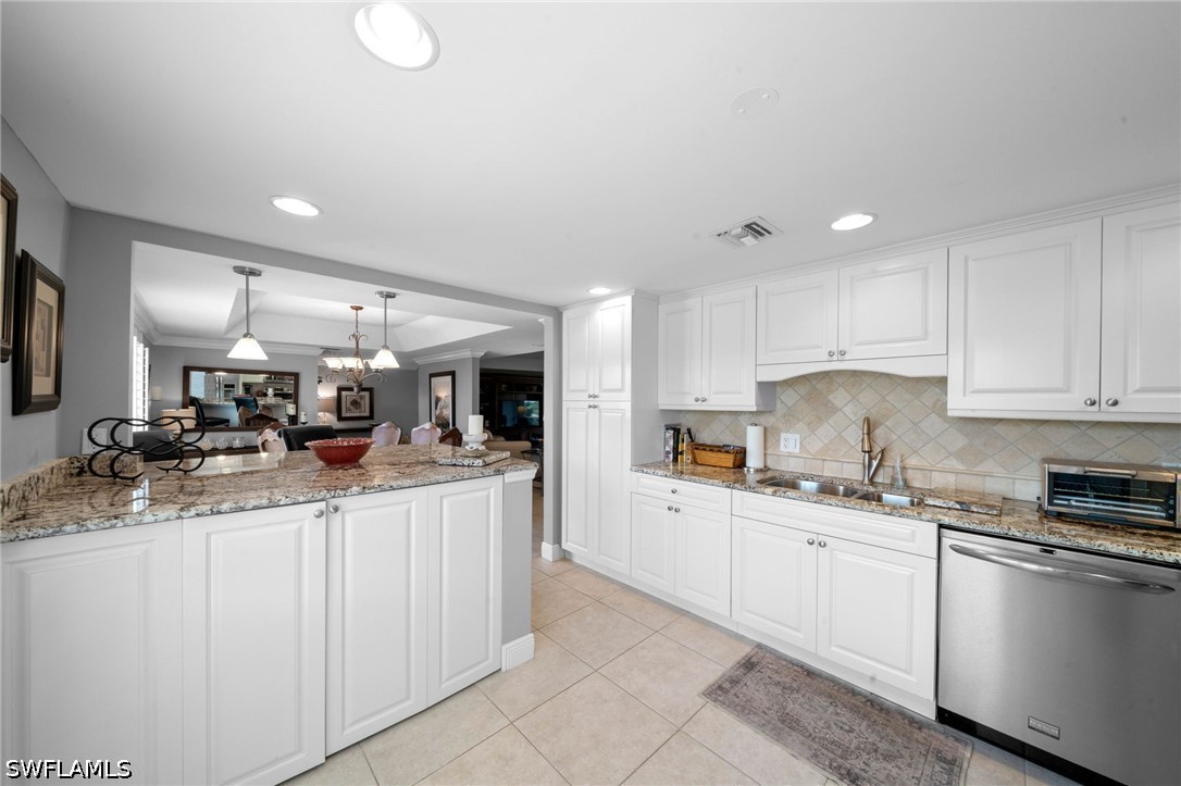 2 Bed Condominium for Sale in Naples, FL, $335,000 — photo 10