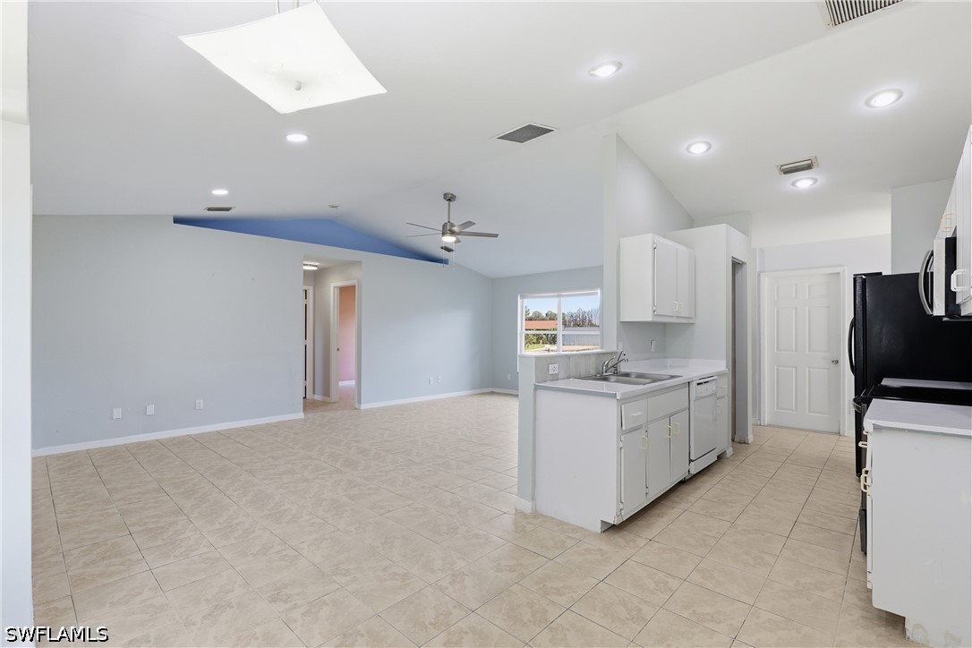 3 Bed SingleFamilyResidence for Sale in San Carlos Park, FL — photo 10
