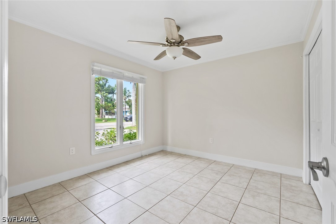 4 Bed Duplex for Sale in Sunset Homes, FL, $695,000 — photo 10