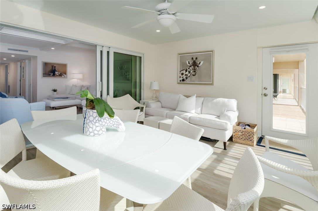 3 Bed Waterfront Home for Sale in La Maison Club, FL, $5,900 — photo 10