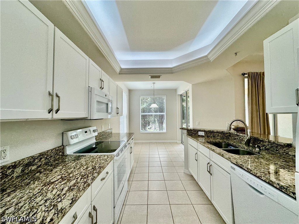 2 Bed Condominium for Sale in Coventry, FL, $2,250 — photo 10