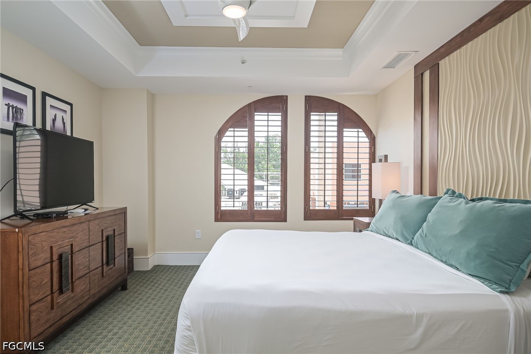 1 Bed Waterfront Home for Sale in Bonita Springs, FL — photo 10
