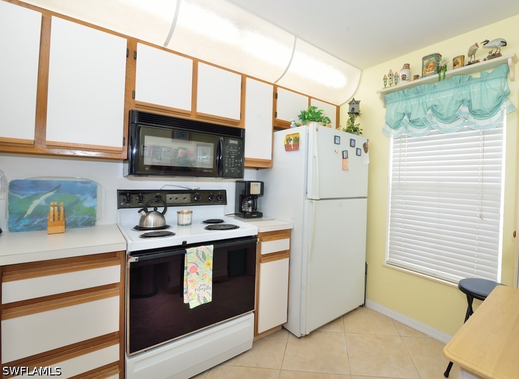 2 Bed Waterfront Home for Sale in Mainsail, FL, $3,000 — photo 10