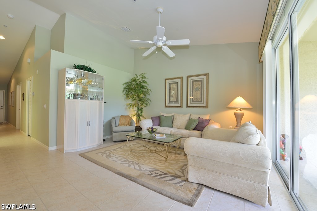 2 Bed Condominium for Sale in Stoneybrook, FL, $4,500 — photo 10