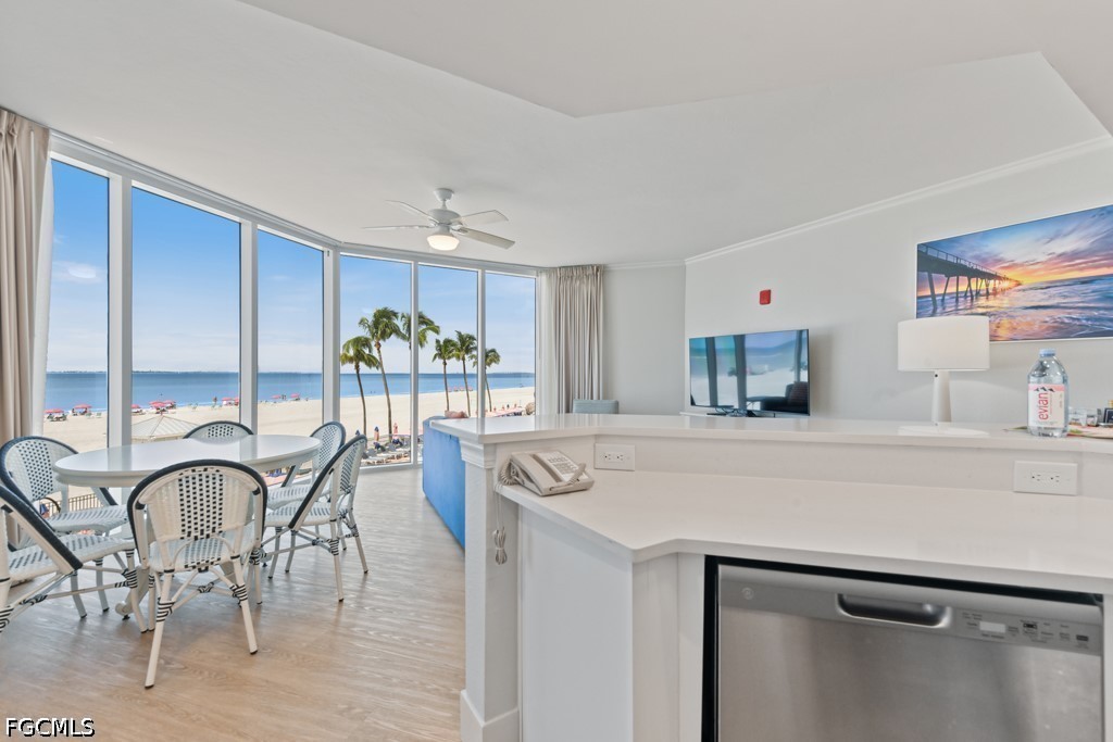 2 Bed Waterfront Home for Sale in White Sand Villas, FL — photo 10