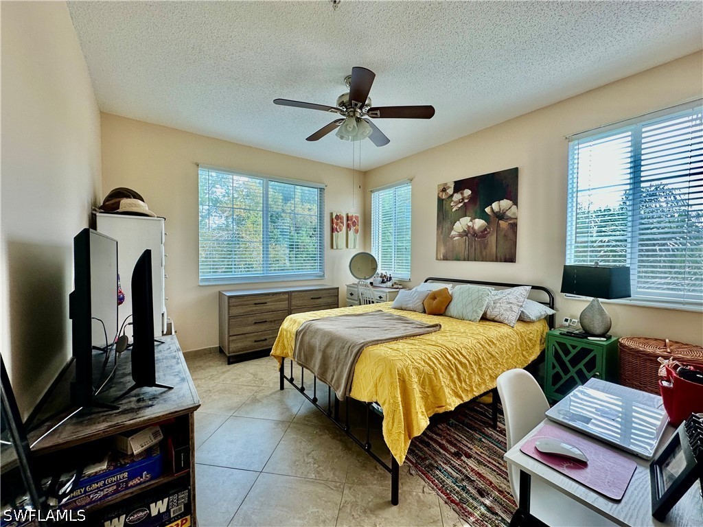 2 Bed Waterfront Home for Sale in Naples, FL, $1,950 — photo 10