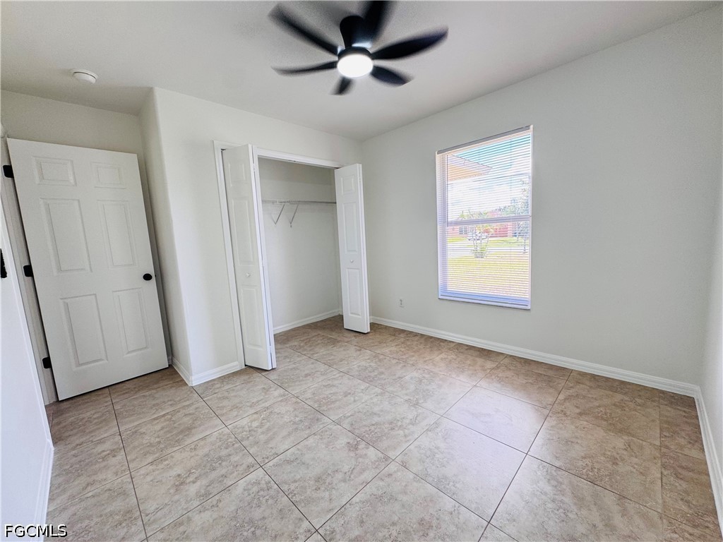 3 Bed SingleFamilyResidence for Sale in Mirror Lakes, FL — photo 10