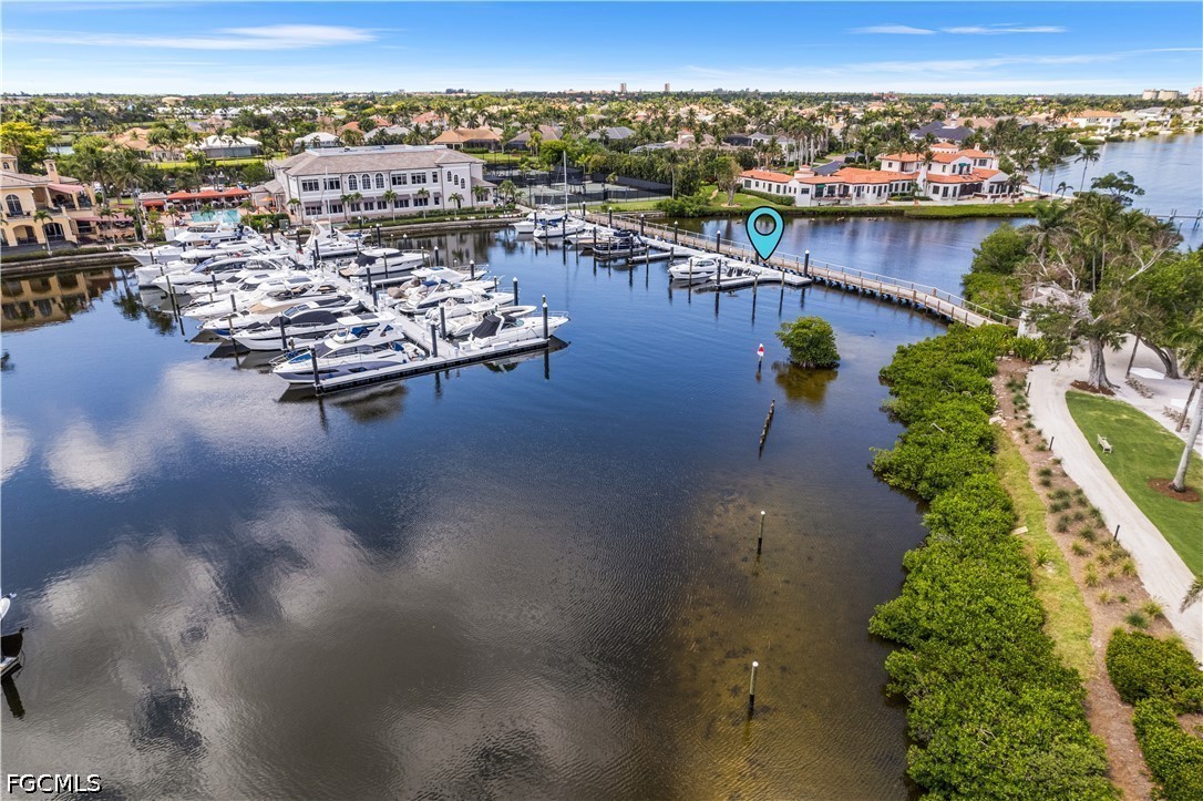 Waterfront Home for Sale in Fort Myers, photo 10