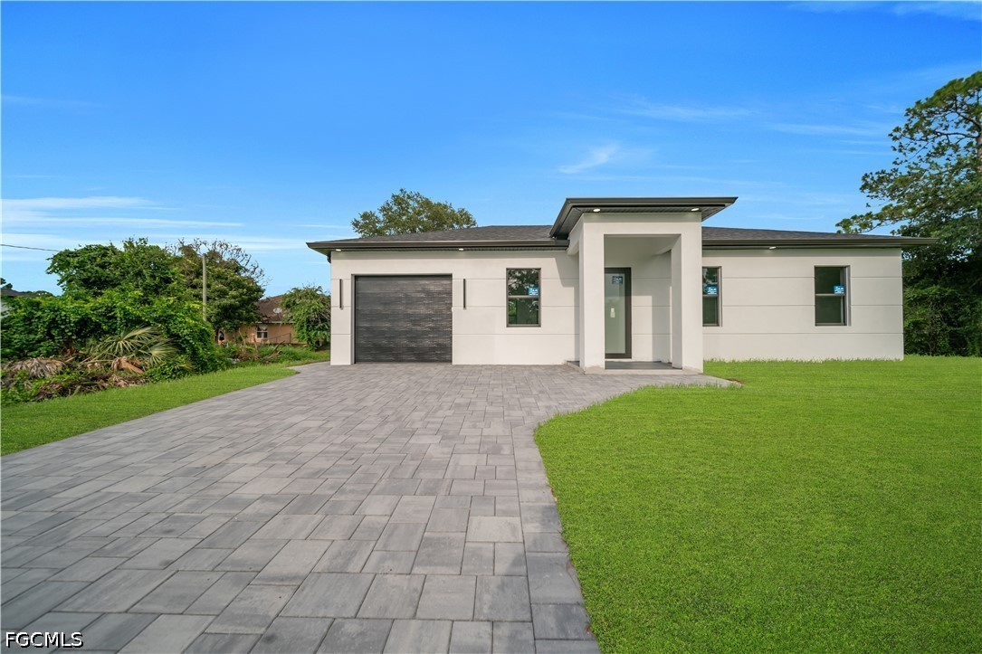 3 Bed SingleFamilyResidence for Sale in Lehigh Acres, FL — photo 10