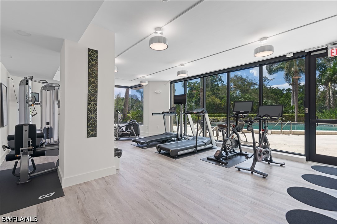 2 Bed Condominium for Sale in Naples, FL, $10,000 — photo 10