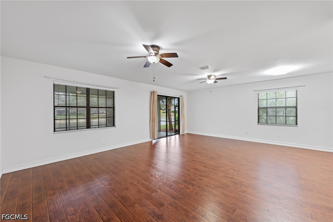 3 Bed Waterfront Home for Sale in Summit Place, FL, $440,000 — photo 10