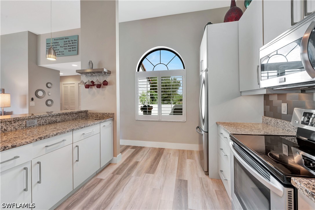 2 Bed Condominium for Sale in Beachwalk Gardens, FL, $7,500 — photo 10