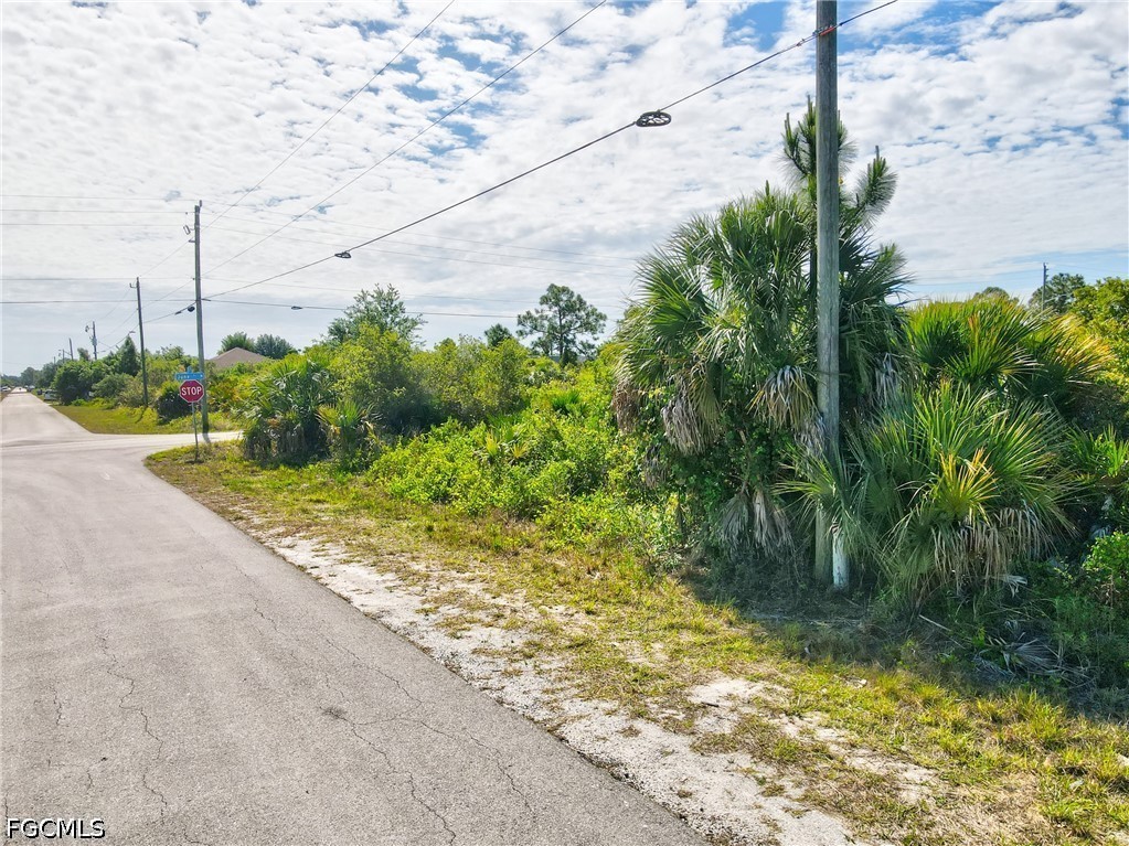 Residential for Sale in Lehigh Acres, FL, $23,000 — photo 10