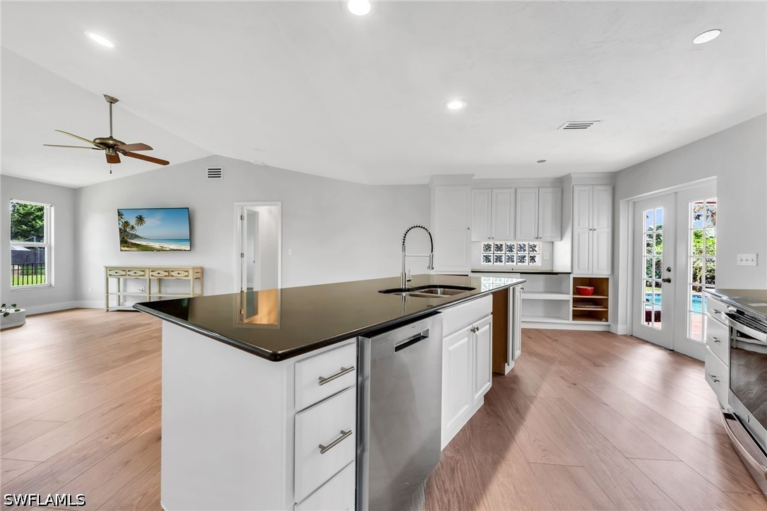 4 Bed Pool Home for Sale in River Oaks, FL, $892,000 — photo 10