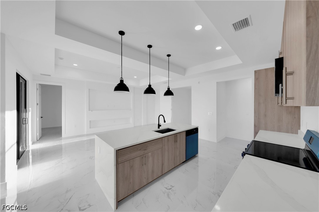 3 Bed SingleFamilyResidence for Sale in Lehigh Acres, FL — photo 10