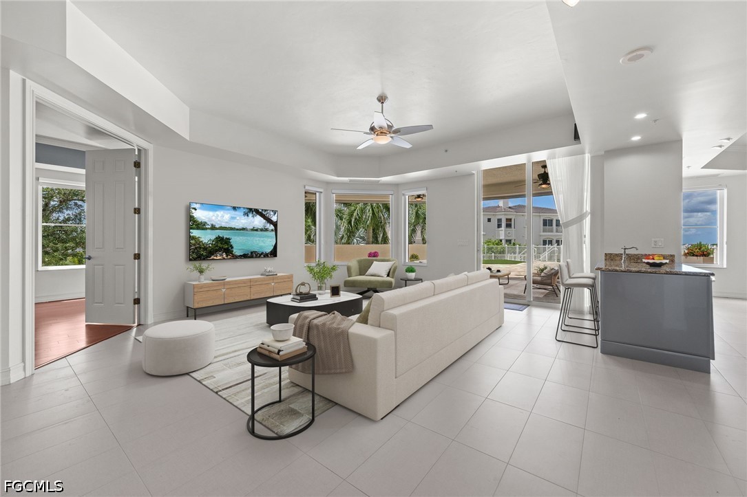 4 Bed Waterfront Home for Sale in Fort Myers, photo 10