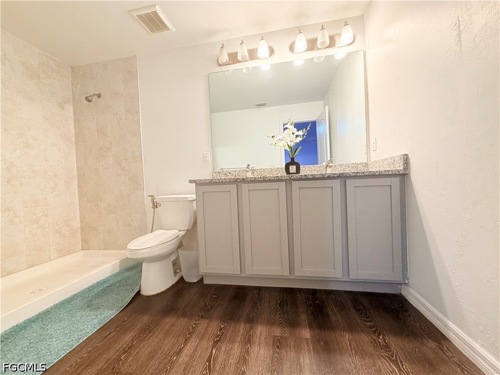 3 Bed SingleFamilyResidence for Sale in Cape Coral, FL — photo 10