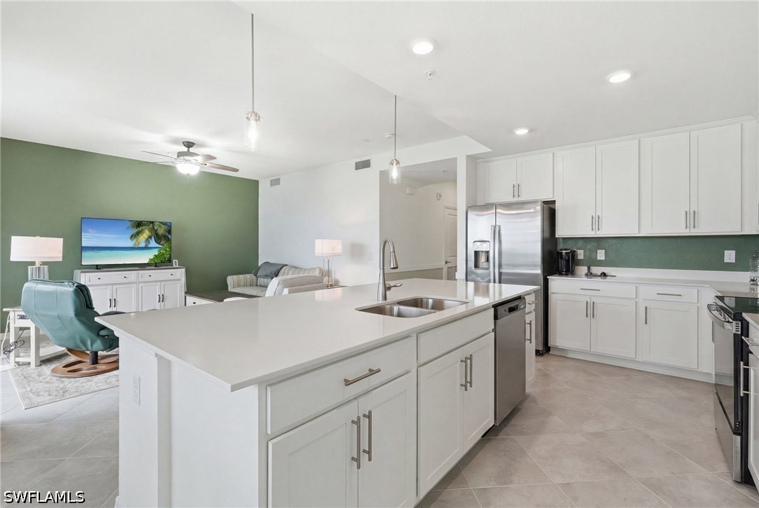 2 Bed Condominium for Sale in Webbs Reserve, FL, $1,700 — photo 10