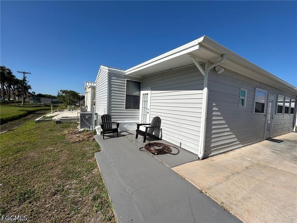 3 Bed ManufacturedHome for Sale in Fort Myers, FL, $179,900 — photo 10