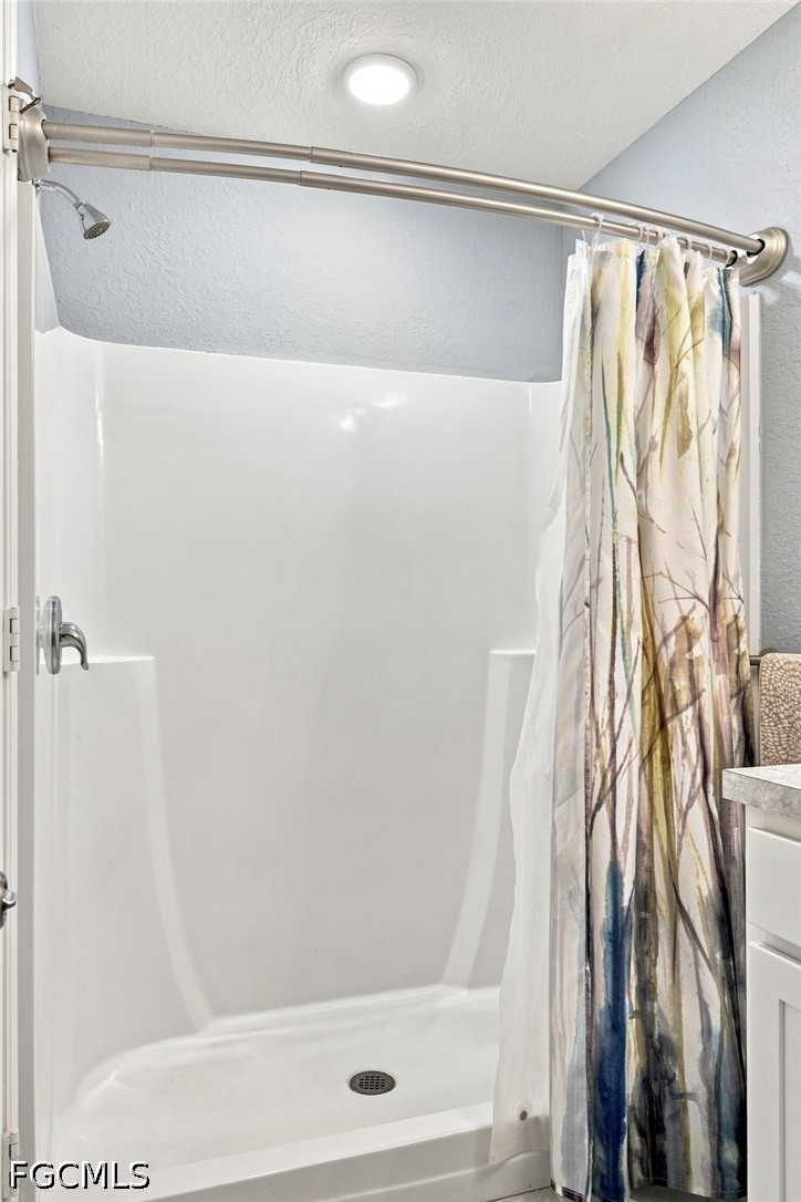 3 Bed SingleFamilyResidence for Sale in Cape Coral, FL — photo 10