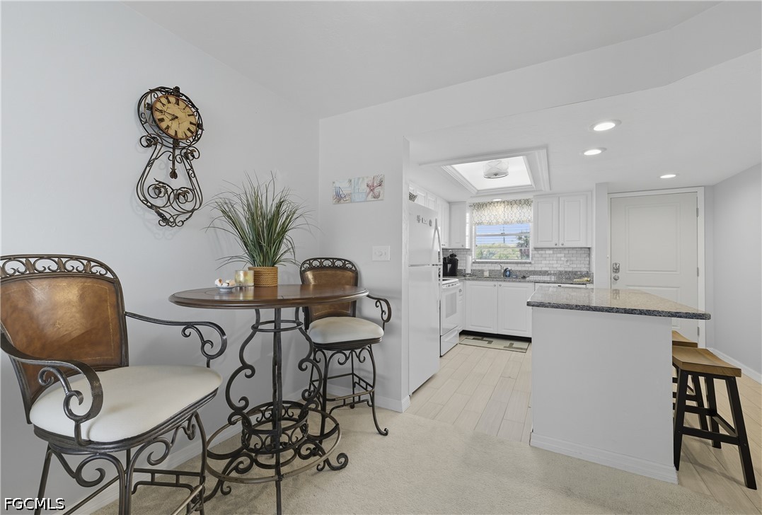 2 Bed Waterfront Home for Sale in Fort Myers, FL, $1,600 — photo 10