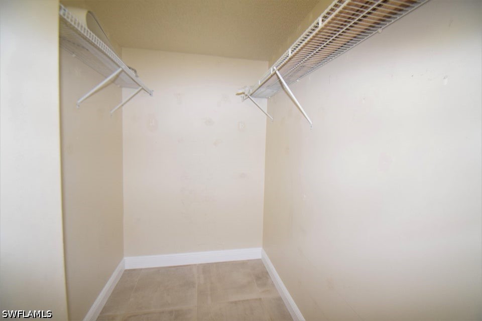 2 Bed Condominium for Sale in Not Applicable, FL, $2,300 — photo 10