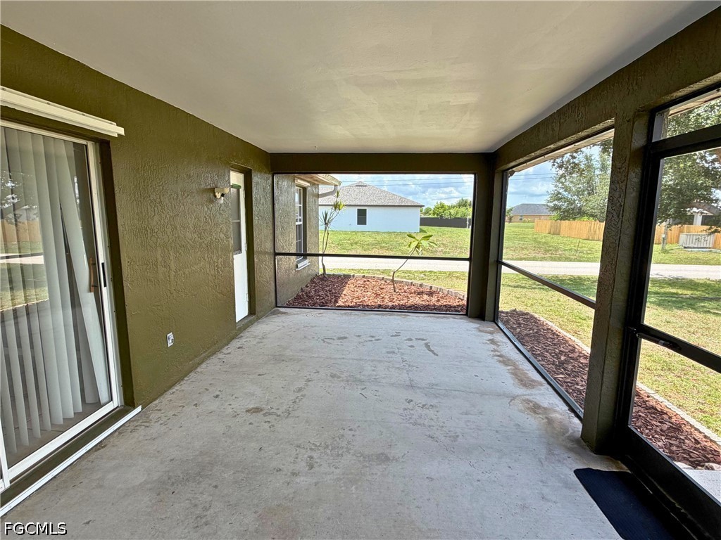 3 Bed SingleFamilyResidence for Sale in Cape Coral, FL — photo 10