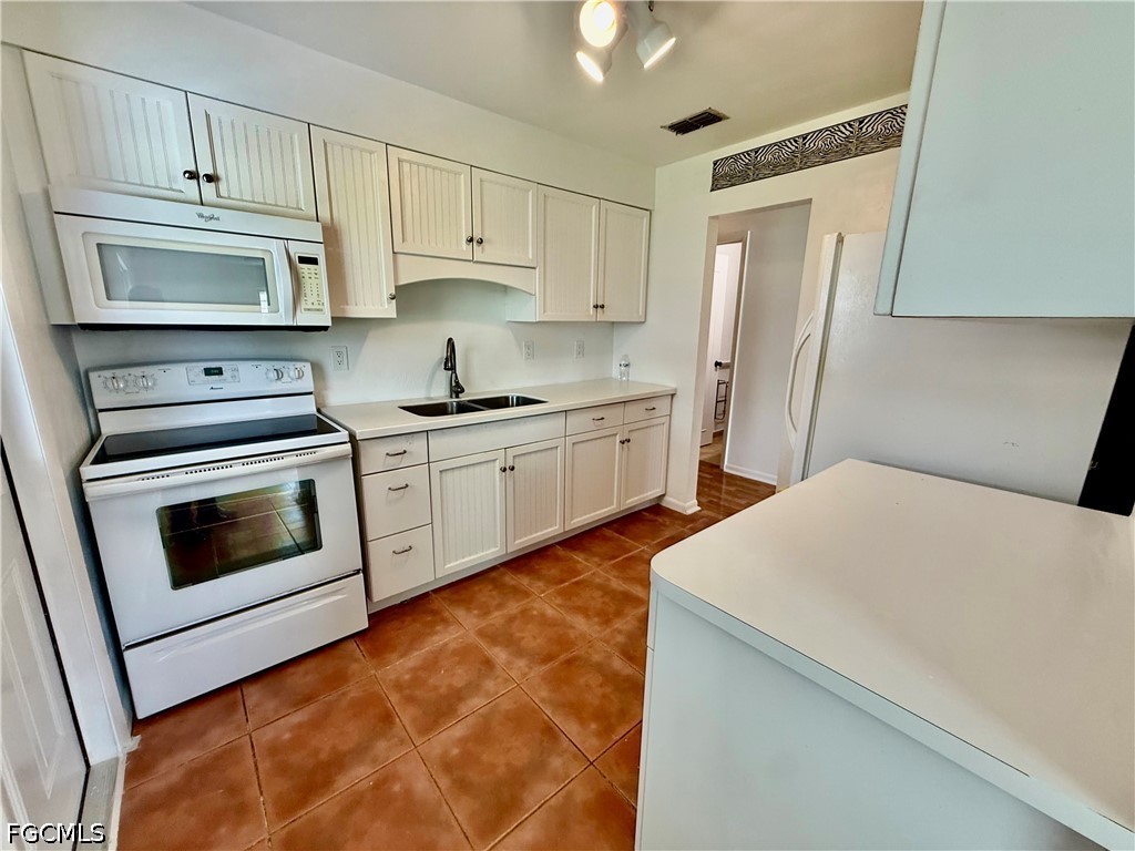 2 Bed Attached for Sale in Lehigh Acres, FL, $135,000 — photo 10