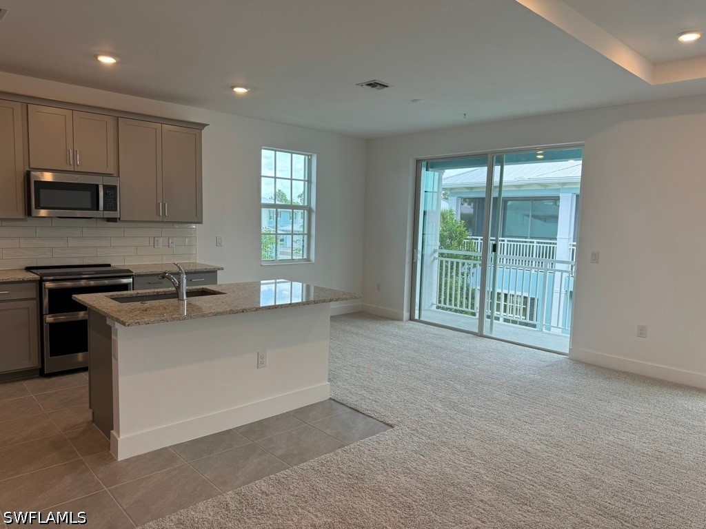 3 Bed Quadruplex for Sale in Villa Maria Condo, FL, $2,800 — photo 10