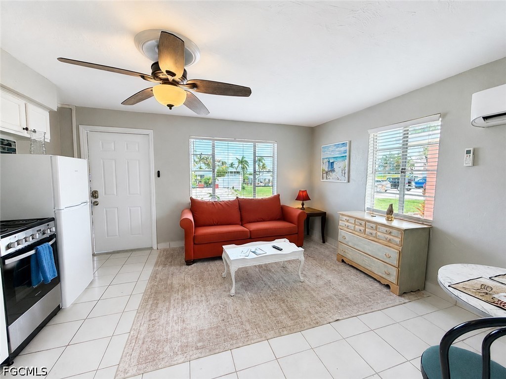 2 Bed Waterfront Home for Sale in Matlacha, FL, $475,000 — photo 10