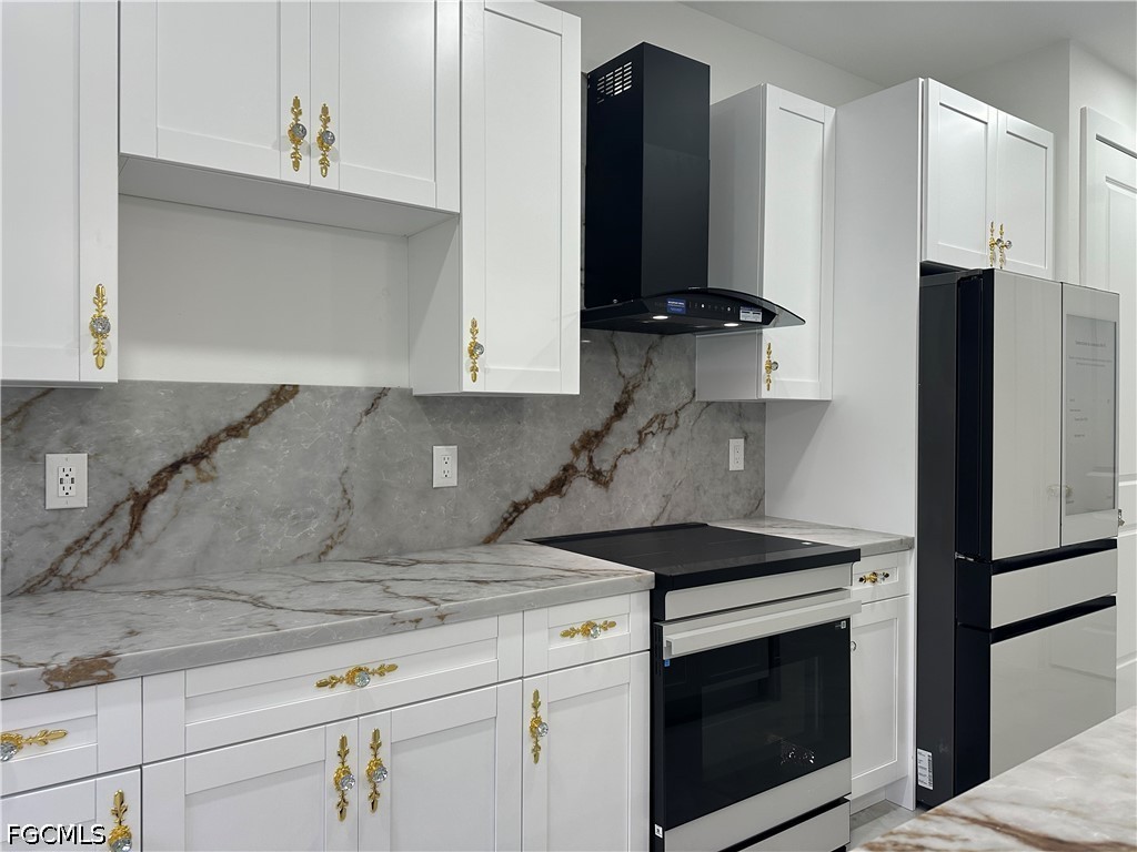 3 Bed SingleFamilyResidence for Sale in Lehigh Acres, FL — photo 10