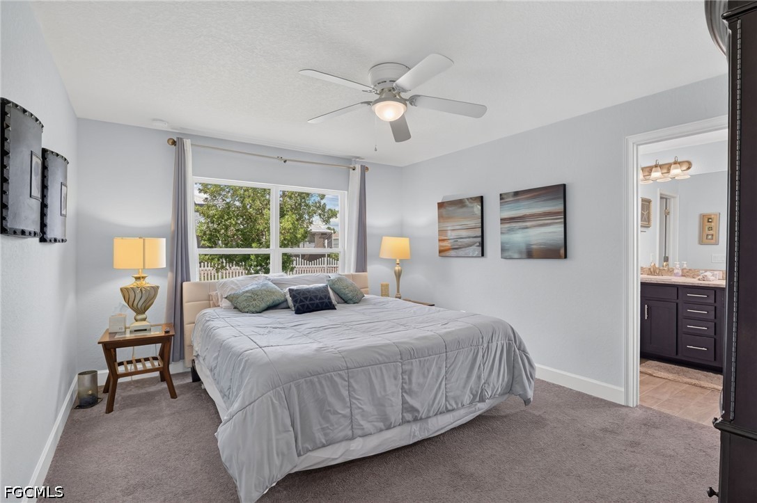 3 Bed SingleFamilyResidence for Sale in Cape Coral, photo 10