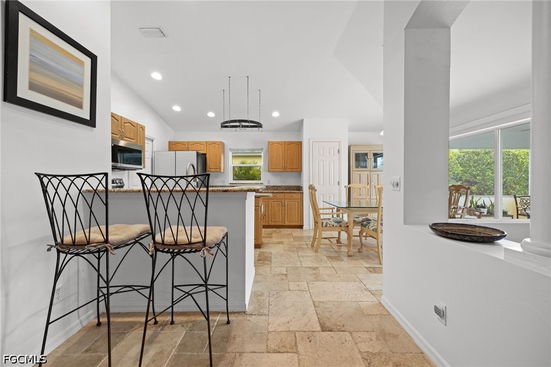 3 Bed Pool Home for Sale in Varsity Lakes, photo 10