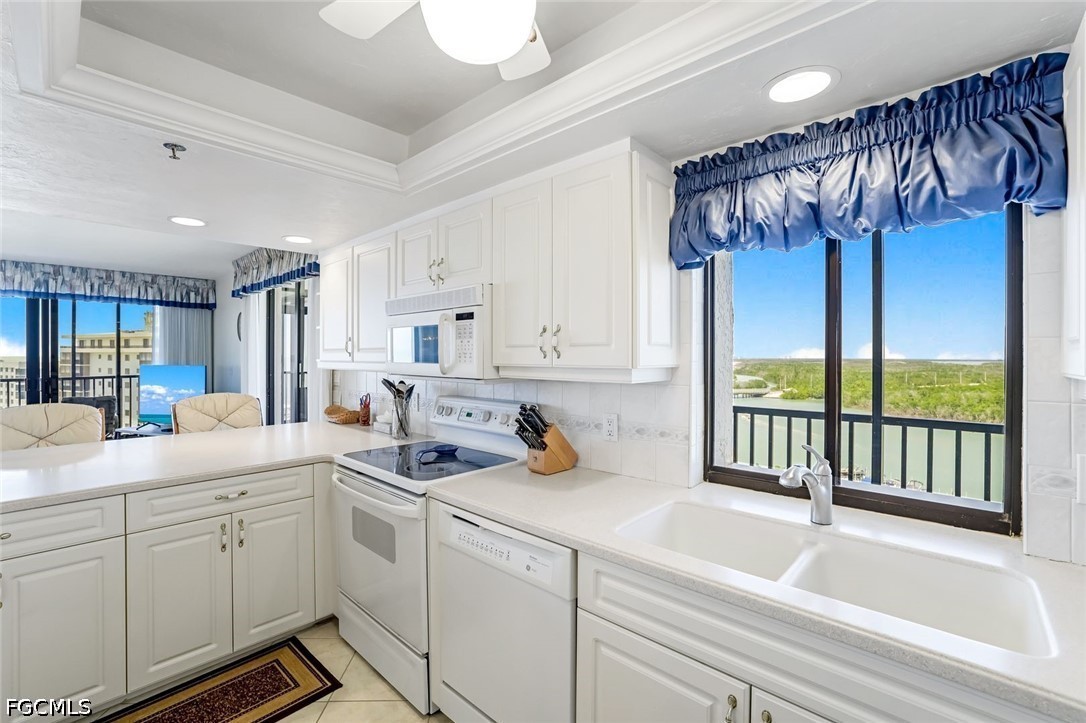 2 Bed Waterfront Home for Sale in Bonita Springs, FL, $8,500 — photo 10