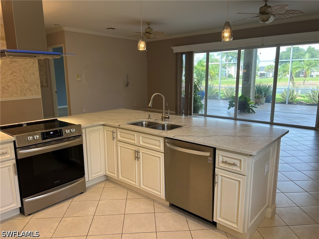 2 Bed Waterfront Home for Sale in Palm Island, FL, $399,000 — photo 10