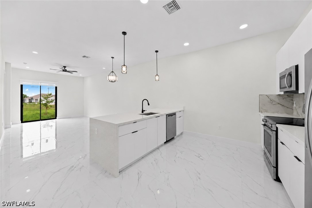 6 Bed Duplex for Sale in Cape Coral, FL, $565,000 — photo 10